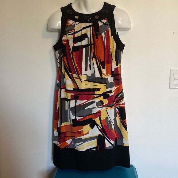 Beautiful dresses - Picture 1 of 5